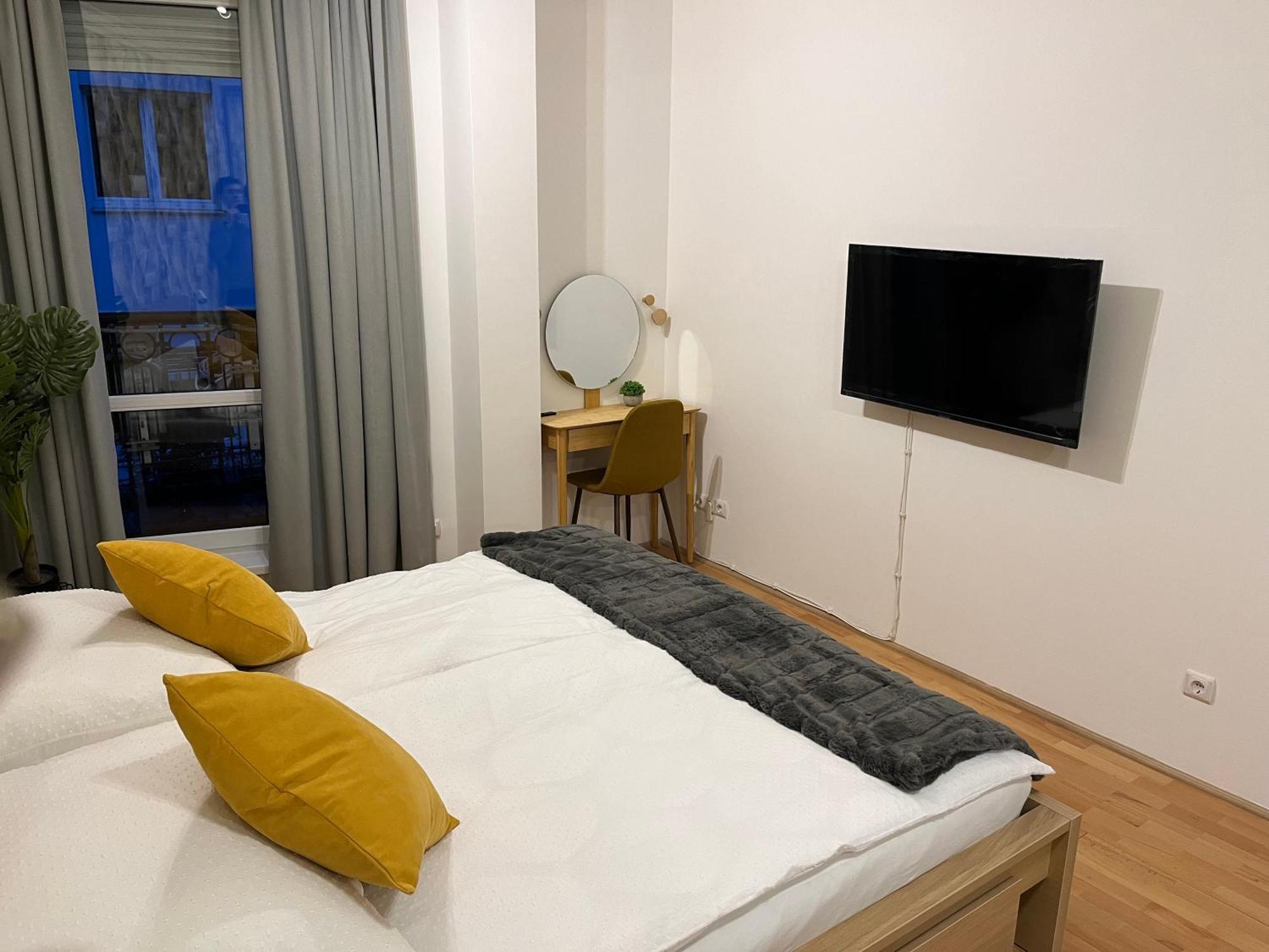 Ildiko'S 2 Bedroom Cosy Budapest Suite Exterior foto